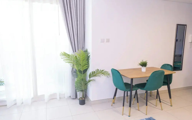 HAPPY SEASON I Royal Oceanic apartment