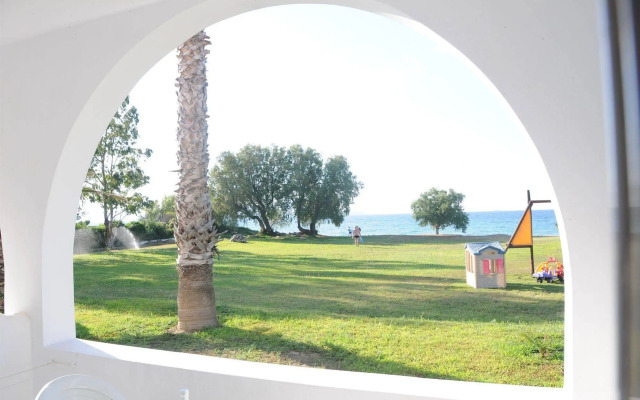 Irina Beach Hotel