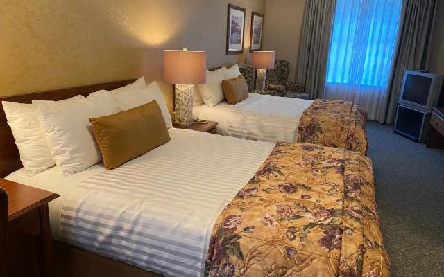 Kingston Hotel