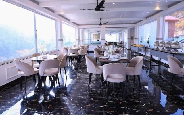 Destination Hotel Thandiani