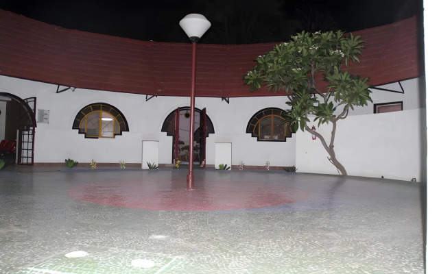 Hotel Tapovan