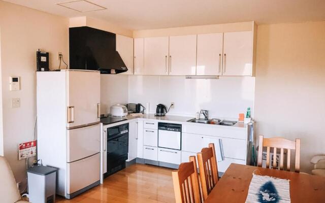 Yotei Townhouse - 2 bedrooms with covered BBQ deck