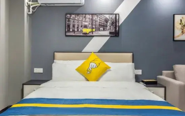 No.1 Apartment (Guangzhou Luogang Agile Plaza Shuixi Metro Station)