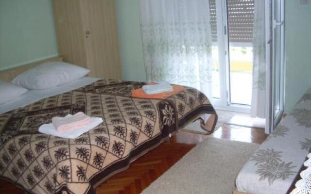 Rooms Neda