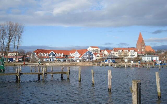 Lovely Apartment in Rerik with Private Garden