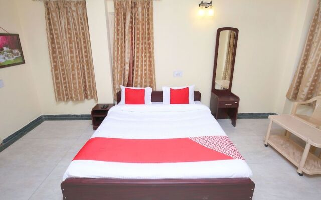 OYO 14084 Home Hill View Studio Barog