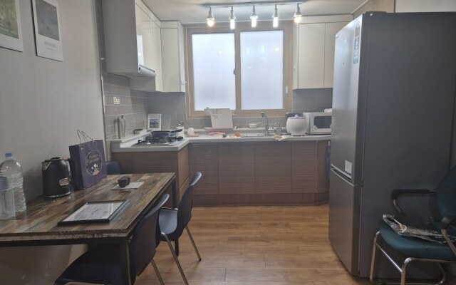 AirDragon Guest House