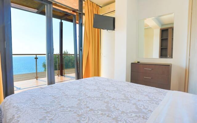 Kalma Villa Exi in Moudania