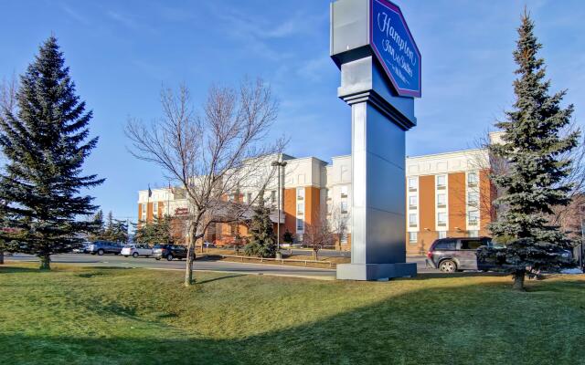 Hampton Inn & Suites by Hilton Calgary-Airport