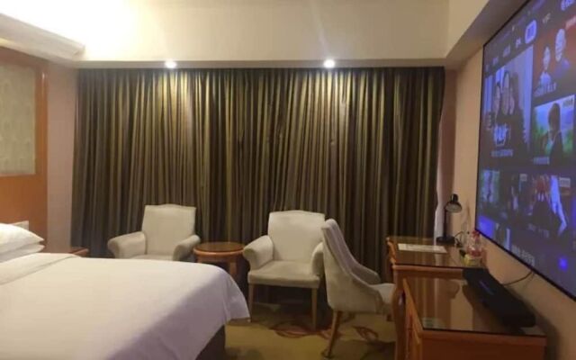 Vienna Hotel Shenzhen Gongming Nanhuan Road