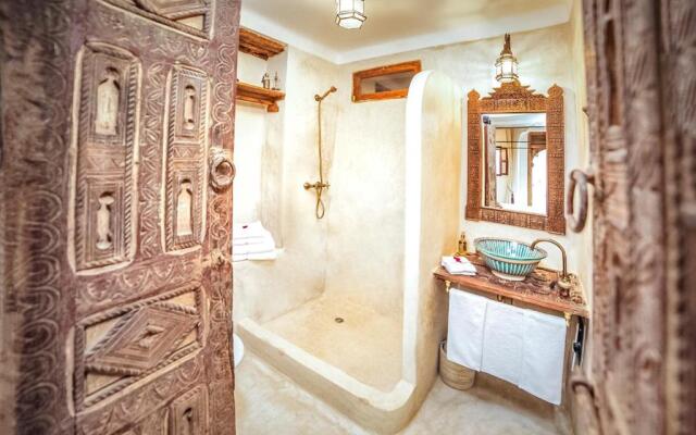 Marrakesh Villa Sleeps 14 with Pool