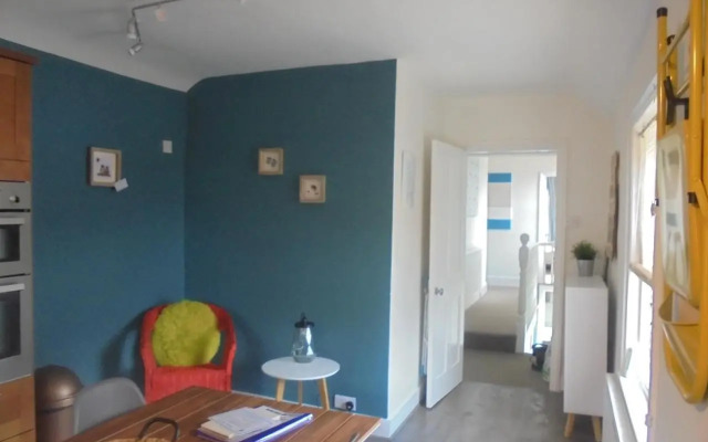 11B Beachside
