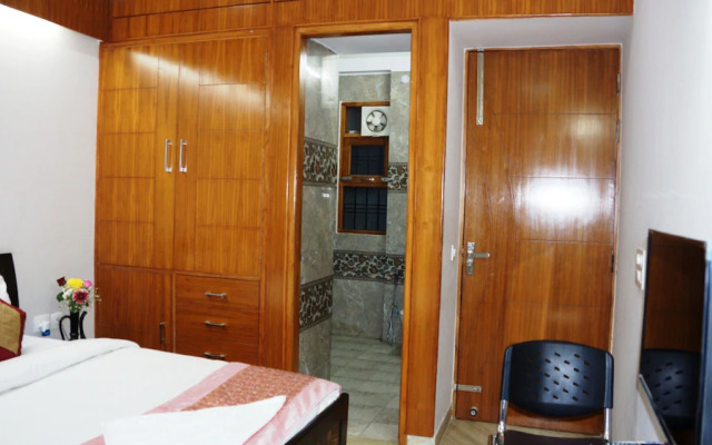 Maxfort Hospital Apartment