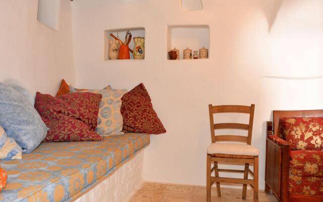 Trulli Estate in Puglia with Panoramic Pool