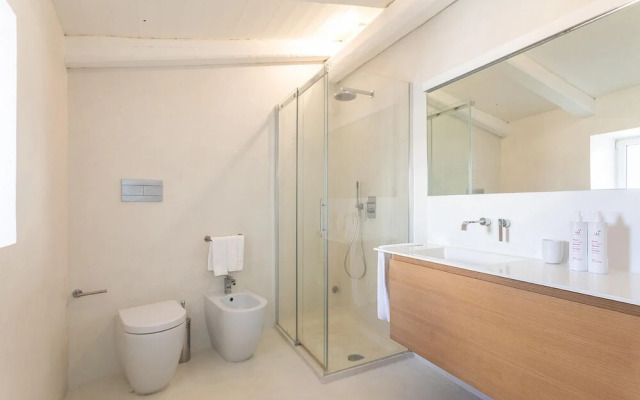 Mirror Apartment With Seaview Terrace