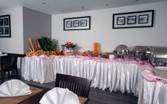 Golden Park Hotel