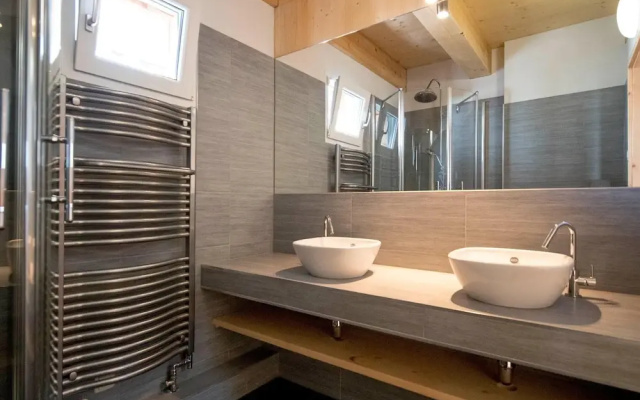 Lovely Chalet in Turracherhöhe with Sauna & Indoor Hot Tub