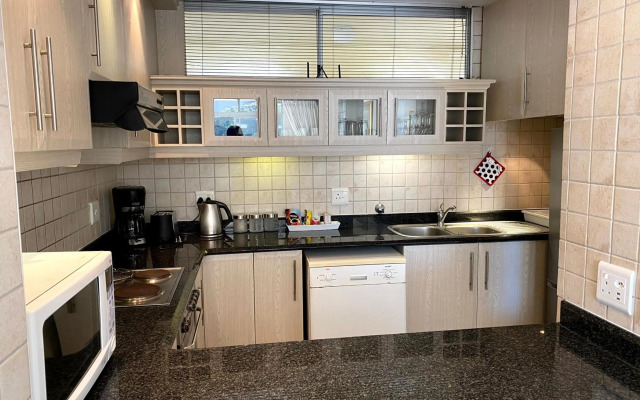 Kyalanga Beachfront Apartment