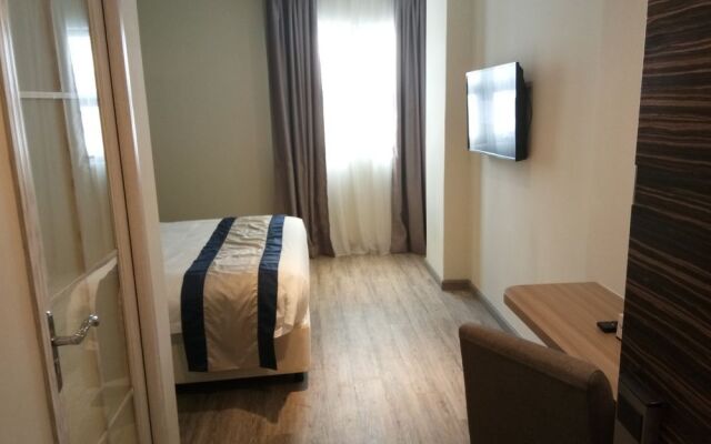 Valentino Rooms by VPHS - Chinatown