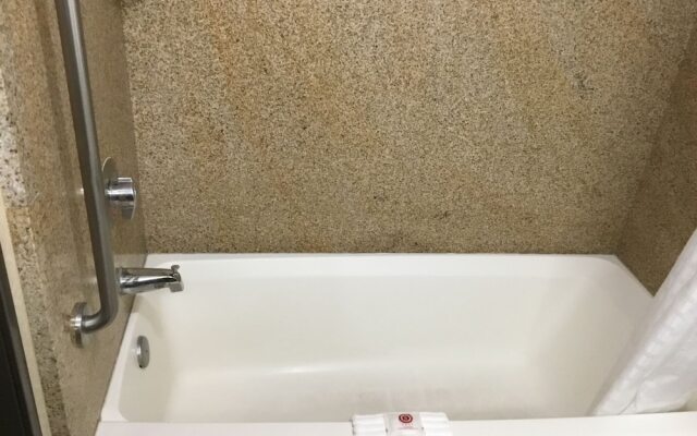 Comfort Inn And Suites