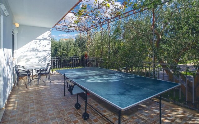 Awesome Home in Duce With Wifi and 3 Bedrooms