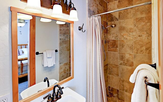 Quiet 2BR Home w/ Kid-Friendly Yard