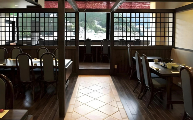 Gero Onsen Tsurutsuru no Yu Minorisou