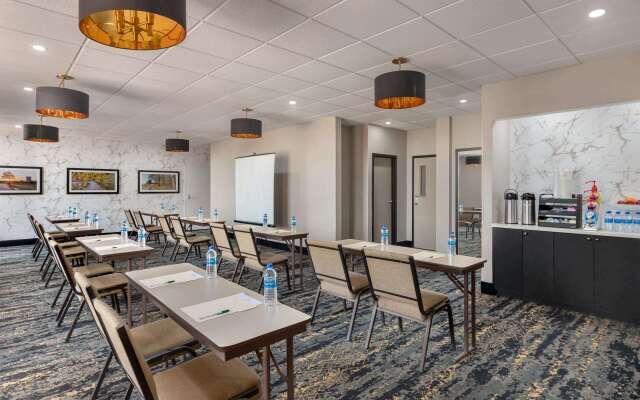 La Quinta Inn & Suites by Wyndham Dothan