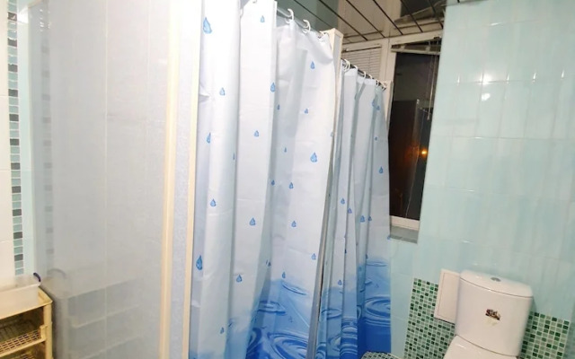 Doss Hostel And Hotel