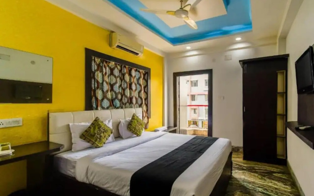 Goroomgo Puja Residency Kolkata