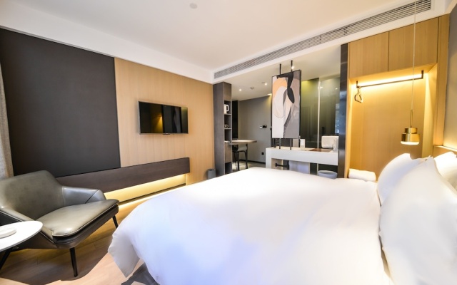 MIJU HOUSE Gubei-a small white building beside Shanghai oil painting sculpture institute – Guest Rooms – Shanghai