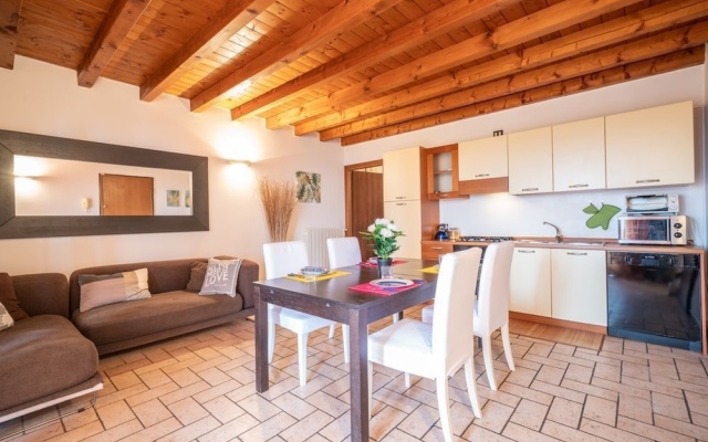 Bright Apartments Padenghe - Chateau Lake View