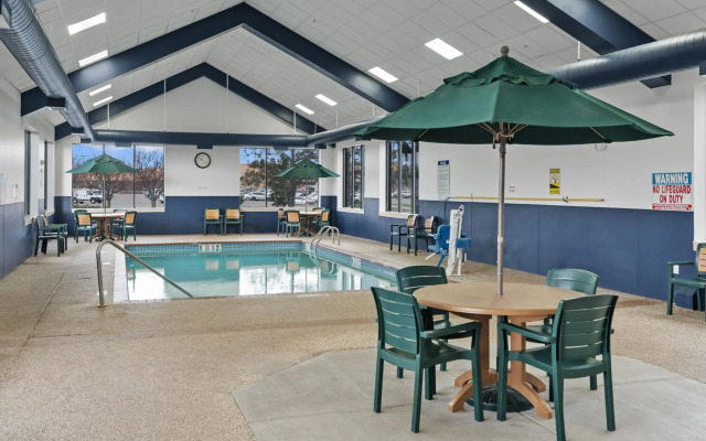 Quality Inn & Suites Mall of America - MSP Airport