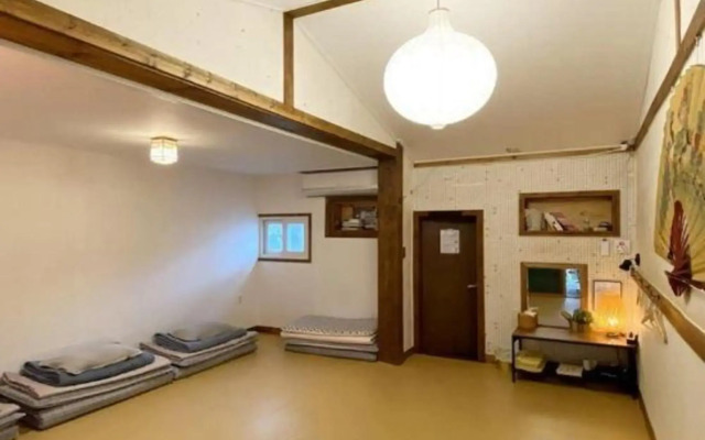 Gyeongju Shilla Moon Night Hanok Stay