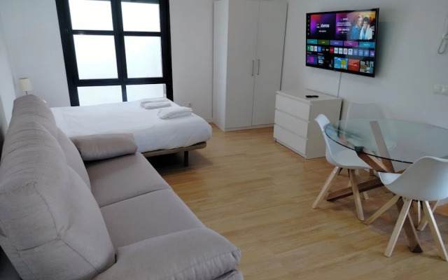 Apartamentos Centro Cordoba by MiRa
