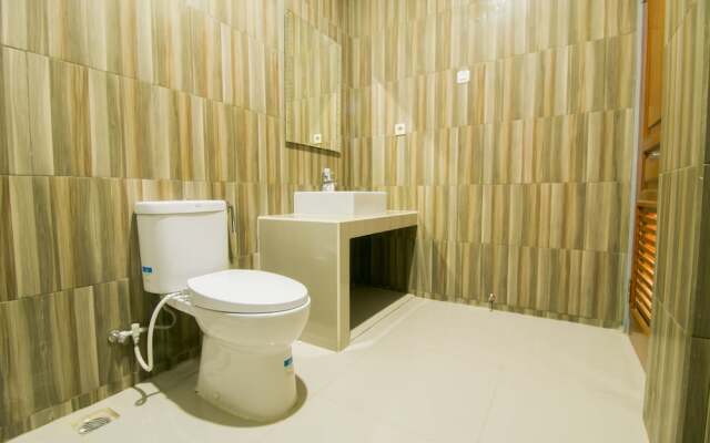 Edotel Smkn 1 Pacet by OYO Rooms