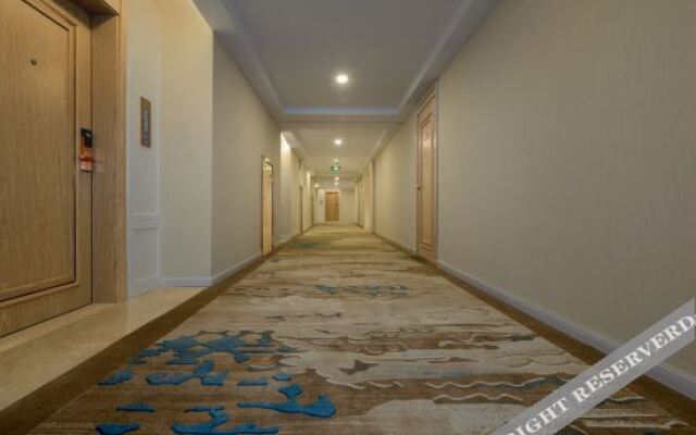 Vienna Hotel (Wuyuan Moore City store)