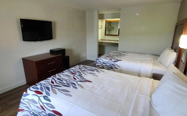 Red Roof Inn Sanford