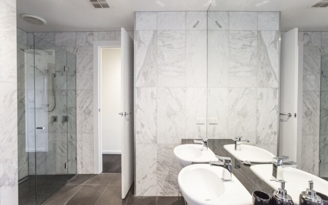 Boutique Stays - Elwood Hideaway