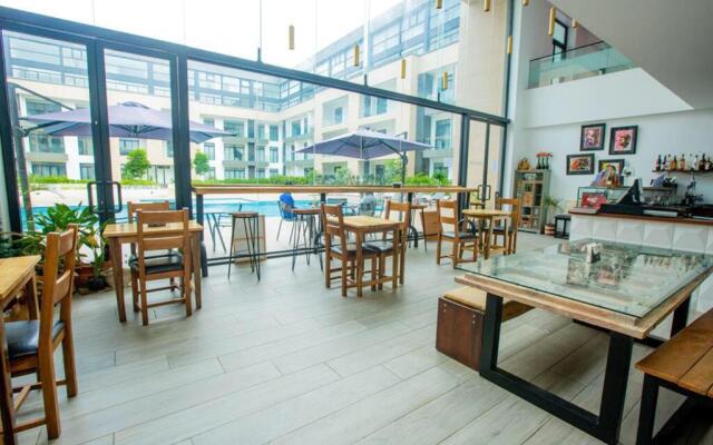 Nicely Furnished Studio with Pool view at Embassy Gardens