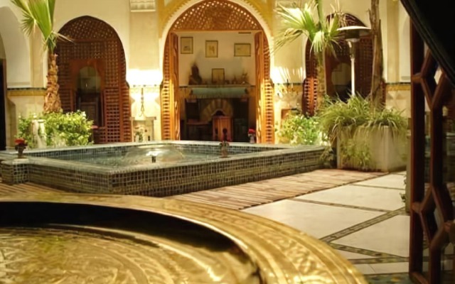 Riad Moucharabieh