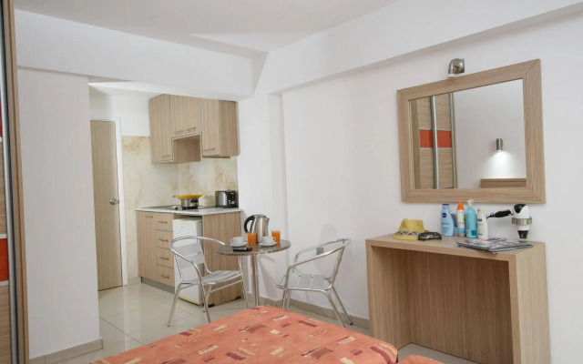 Paul Marie Hotel Apartments