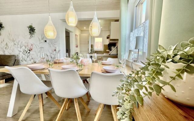 Meadow Piece of Modern Retreat