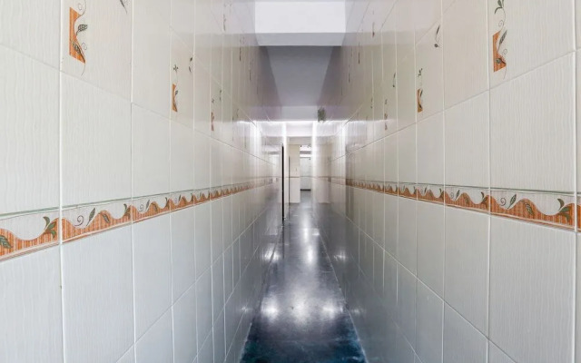 Ams Guest House by OYO Rooms