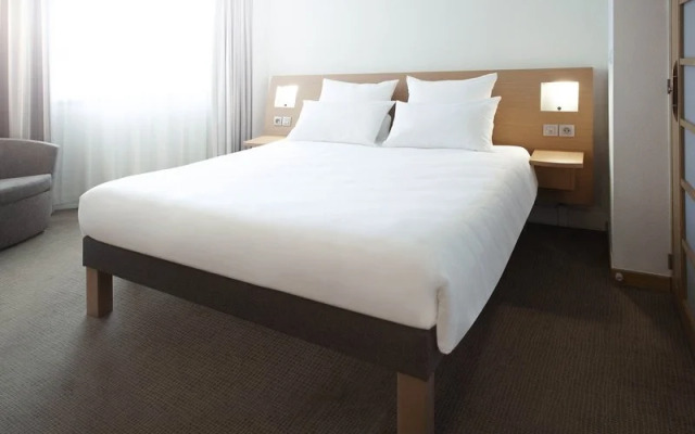 Novotel London Heathrow