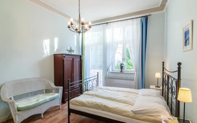 Apartments Happy Hours