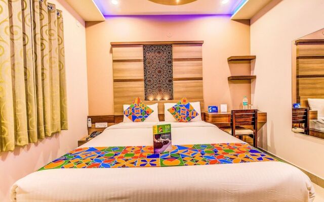 FabHotel Vipra Enclave