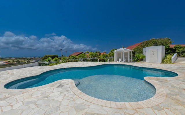 180 Ocean View 2 min to Beach Jacuzzi