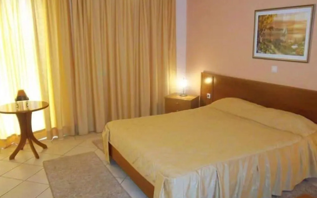 Iria Beach Hotel