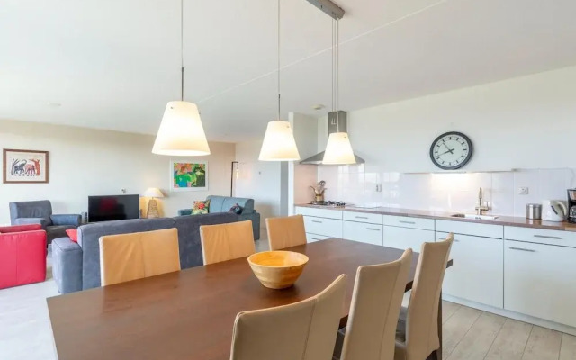 Modern Furnished Apartment at the Foot of Dunes